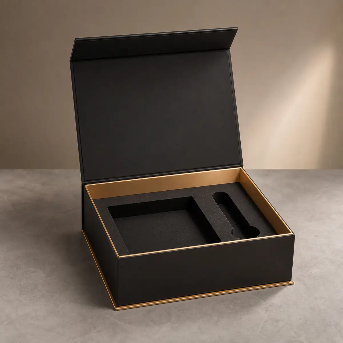 Custom magnetic rigid gift boxes